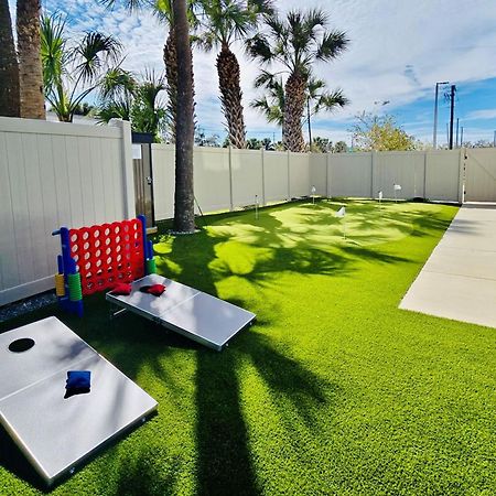 Holiday Inn Express & Suites Tampa Stadium - Airport Area By Ihg Eksteriør bilde
