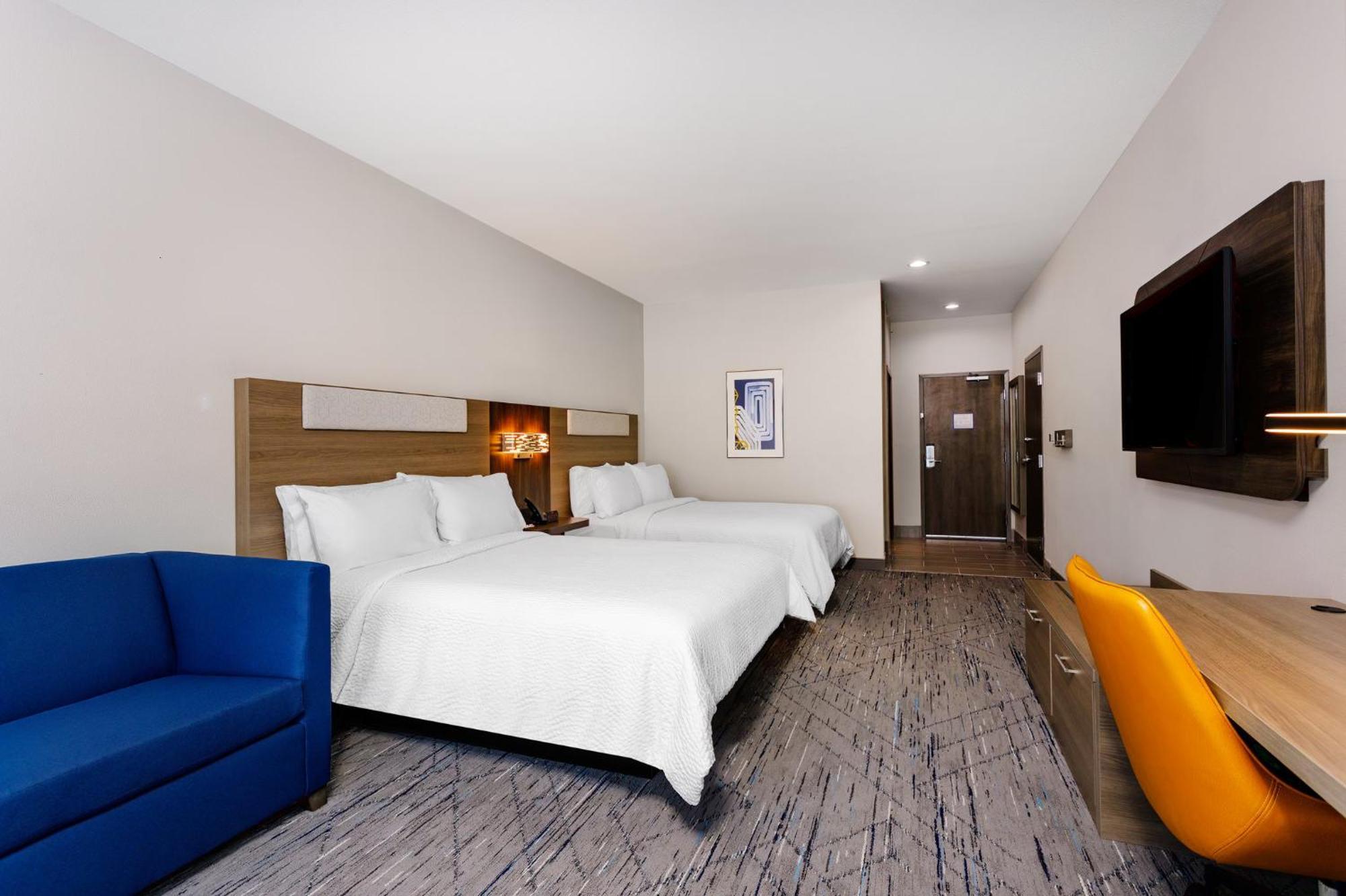 Holiday Inn Express & Suites Tampa Stadium - Airport Area By Ihg Eksteriør bilde